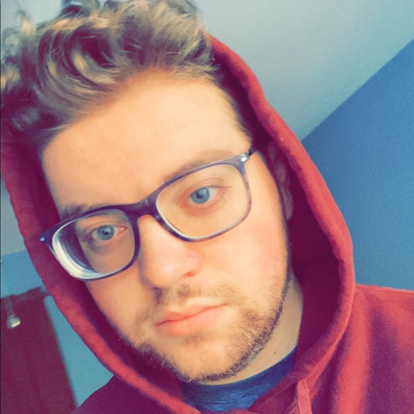 Meet your Posher, Griffin - Picture 1 of 1